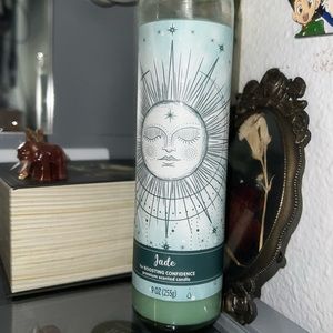 Jade Candle for boosting confidence, sage/green